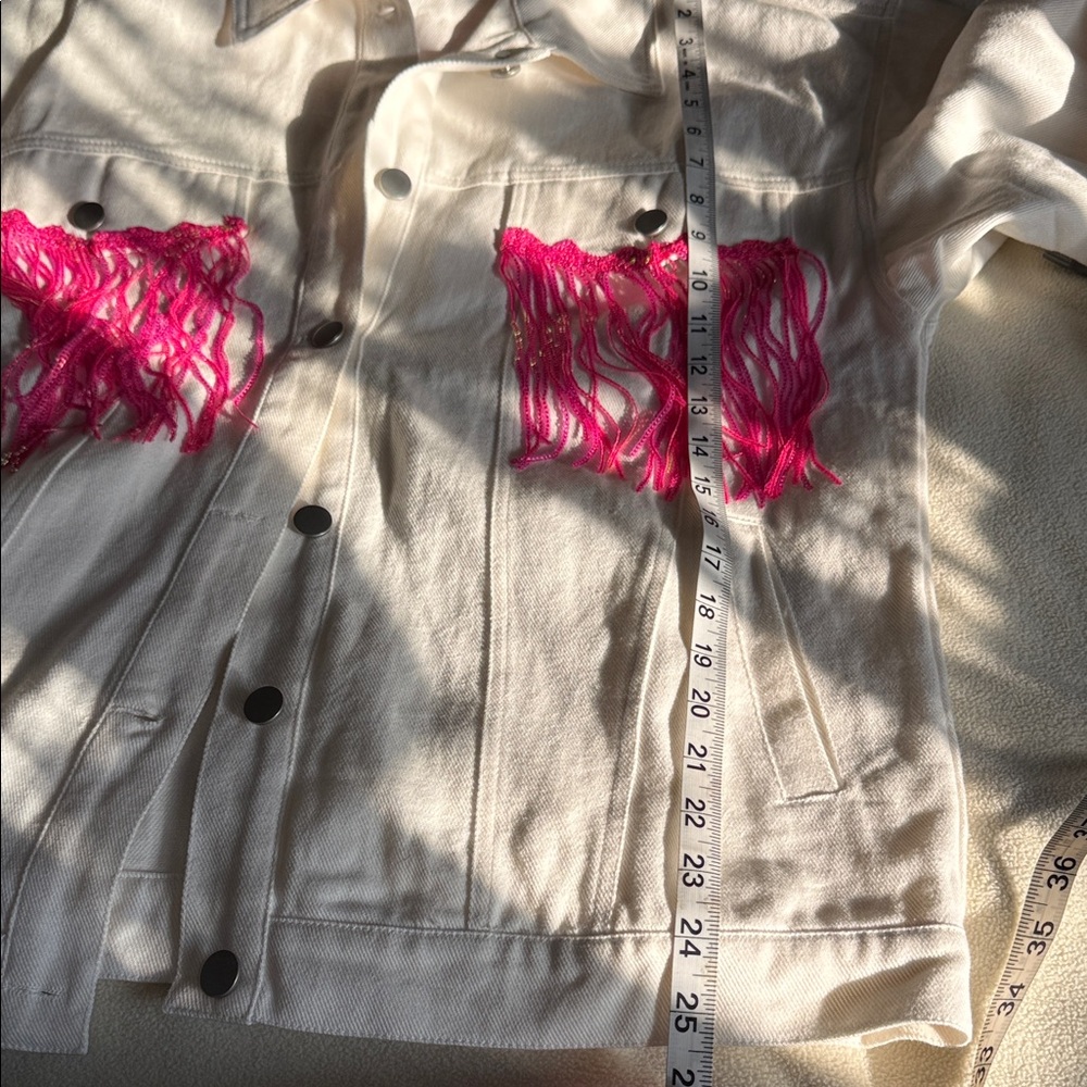 Fantastic Fawn White Jean Jacket with Hot Pink Fringe sequins horse embroidery - Picture 10 of 14